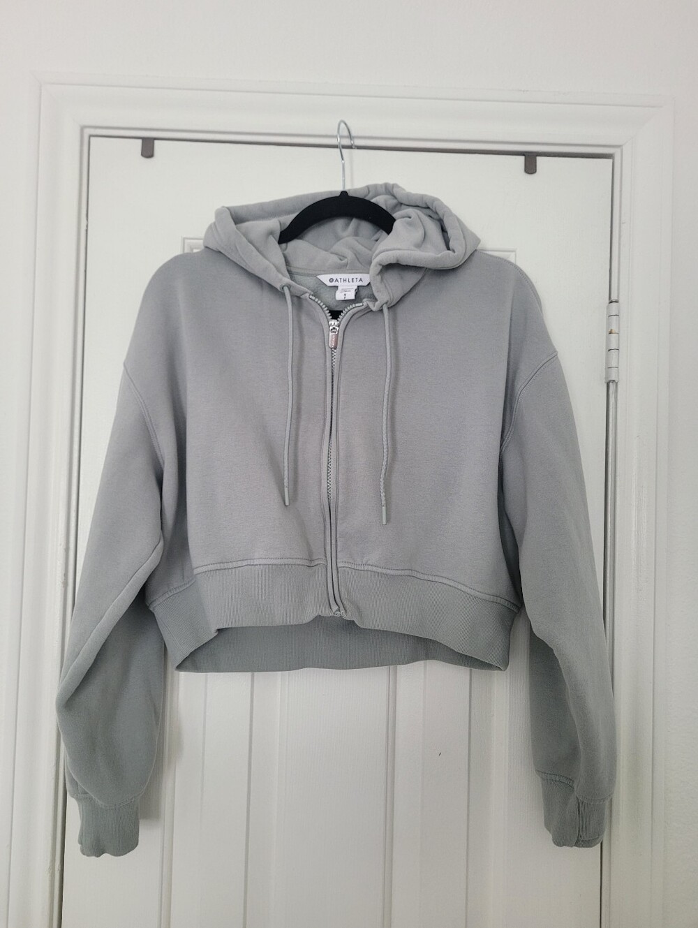 Athleta Forever Fleece Ultracrop Hoodie size small in Vera